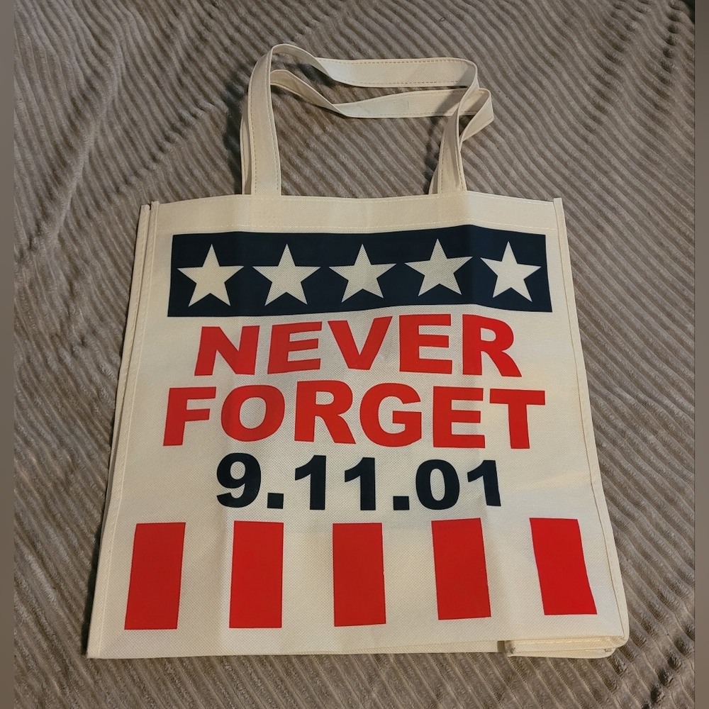 Never Forget 9-11-01 Tunnel To Towers Remembrance Tote NWOT